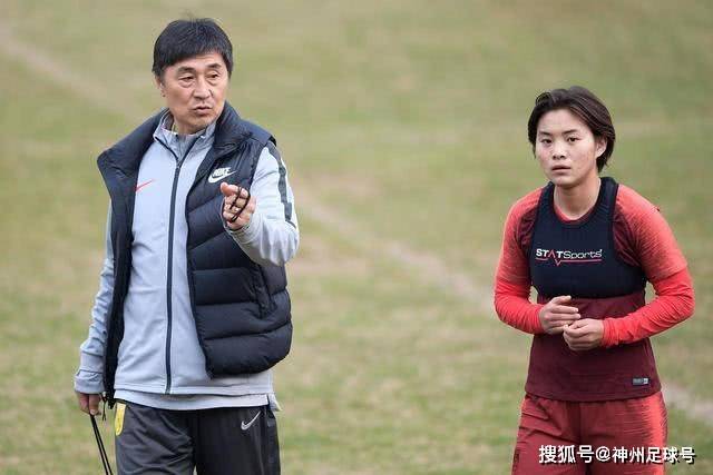 八村垒表现出色，主帅称其投篮努力成效显著