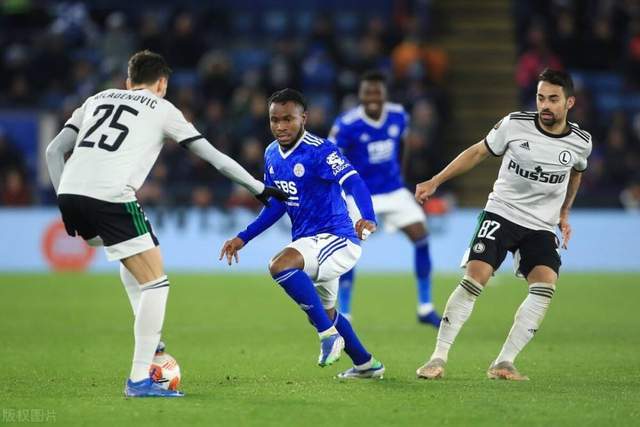 控球77.6%仍1比2落败，西汉姆进攻告急