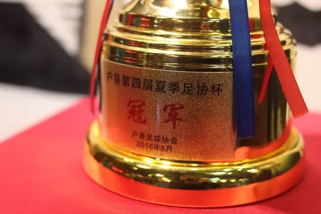 玉昆1-1扳平！奥斯卡后点不停球推射入网，叶楚贵低平球传中助攻